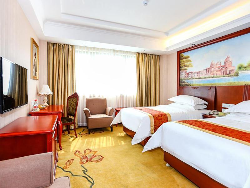 Vienna International Hotel Shanghai Fengxian Nanqiao Exterior photo